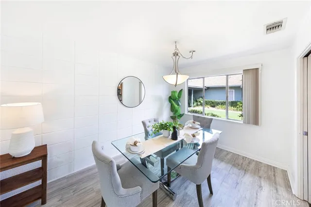 $699,000 | 1830 East 19th Street, Unit 3, Santa Ana, CA 92705