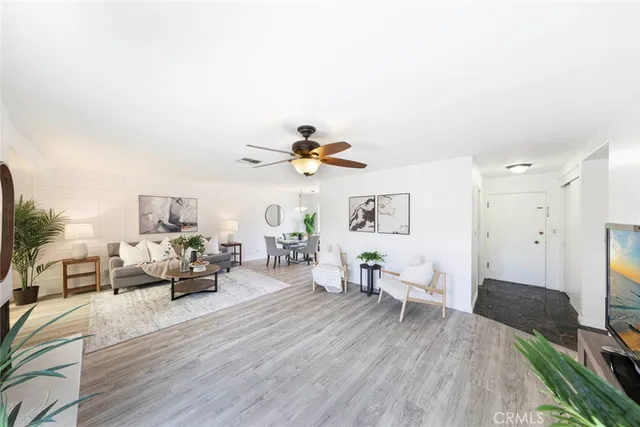 $699,000 | 1830 East 19th Street, Unit 3, Santa Ana, CA 92705