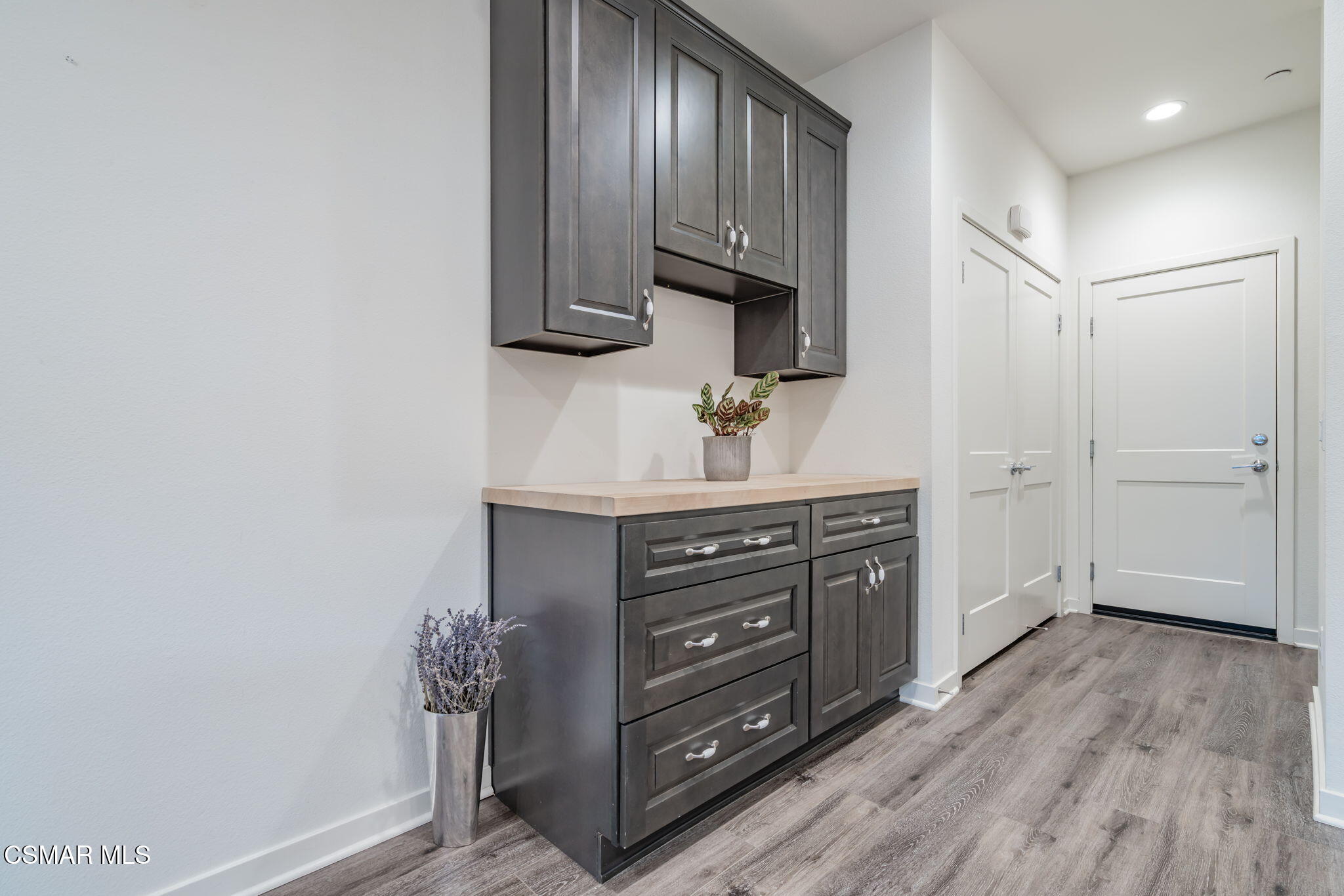 101 Red Brick Drive, Unit 5 Simi Valley, CA 93065 - Photo 13 of 66 13-web-or-mls-_CK13916