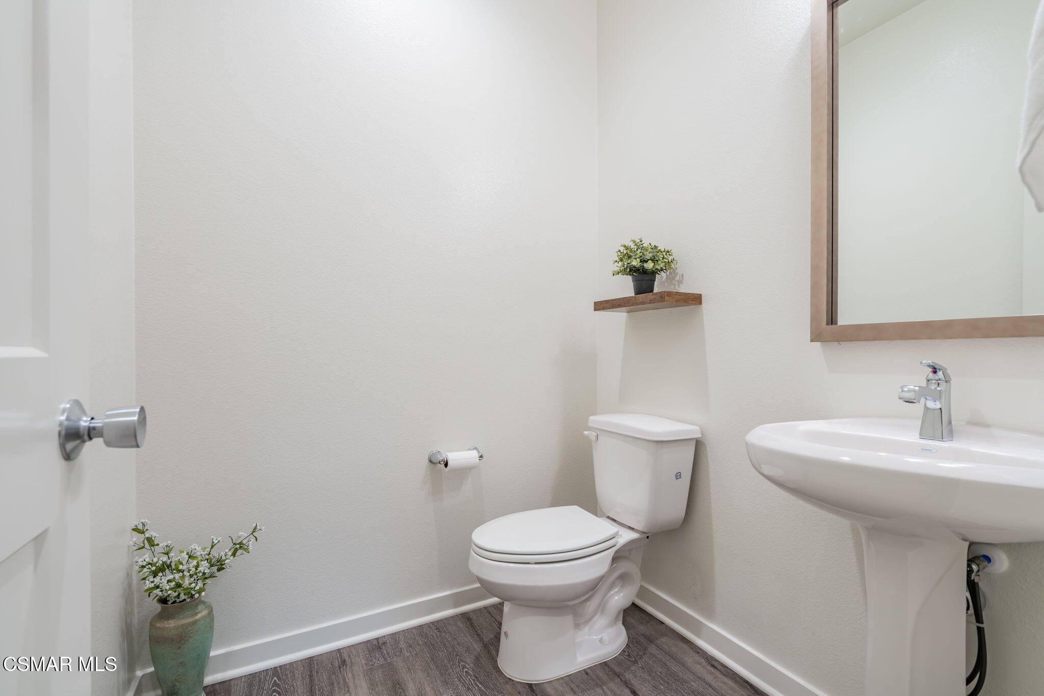 101 Red Brick Drive, Unit 5 Simi Valley, CA 93065 - Photo 21 of 66 21-web-or-mls-_CK13924