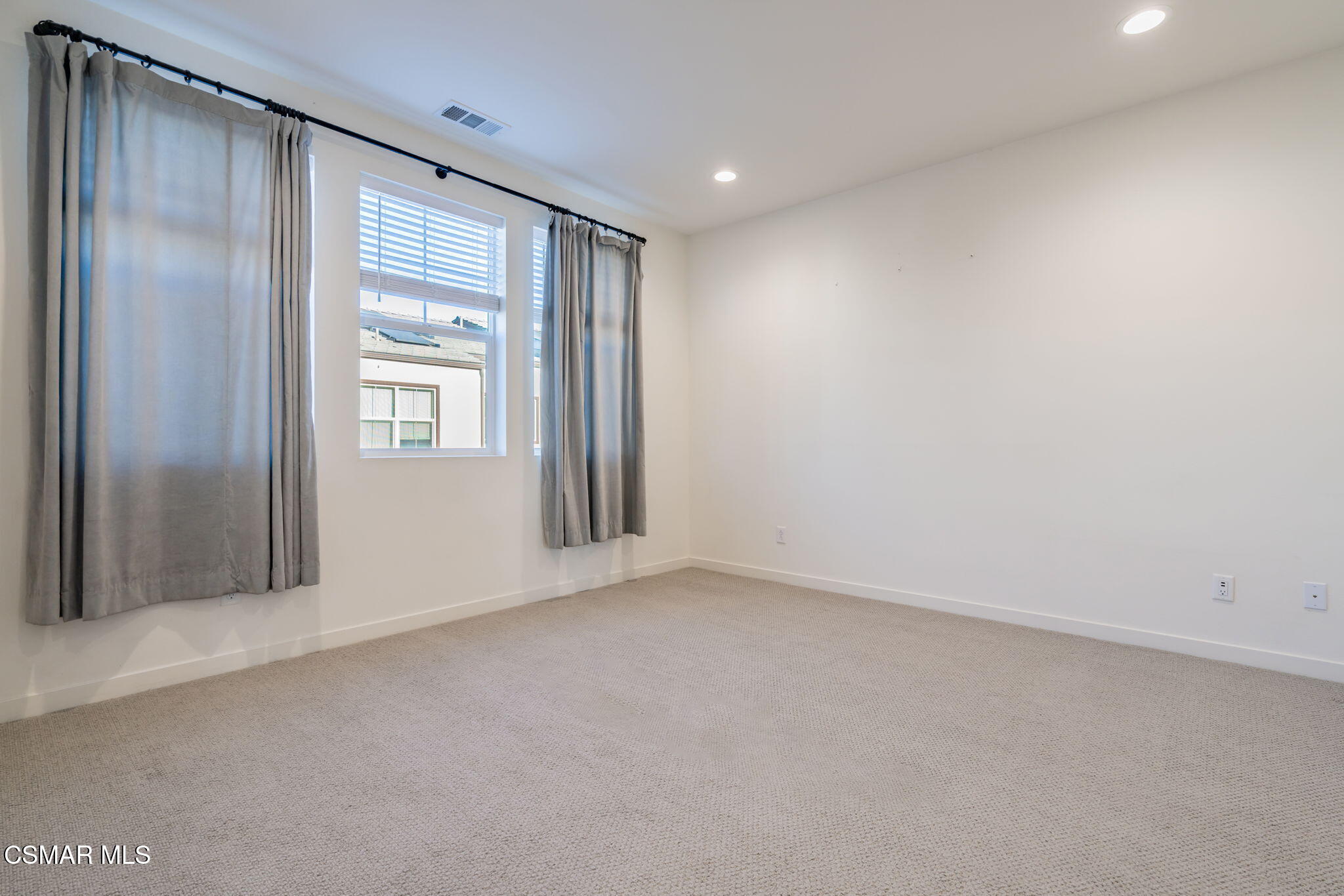 101 Red Brick Drive, Unit 5 Simi Valley, CA 93065 - Photo 26 of 66 26-web-or-mls-_CK13931