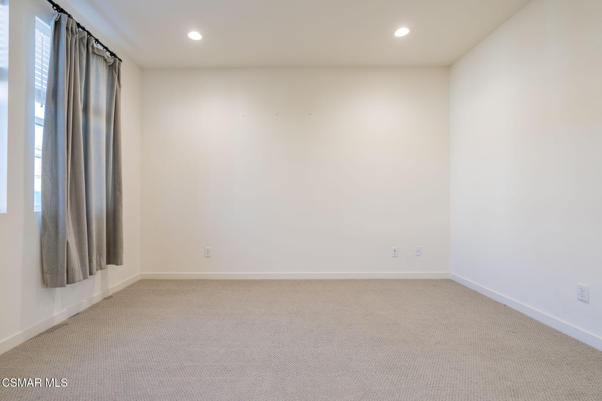 101 Red Brick Drive, Unit 5 Simi Valley, CA 93065 - Photo 28 of 66 28-web-or-mls-_CK13932