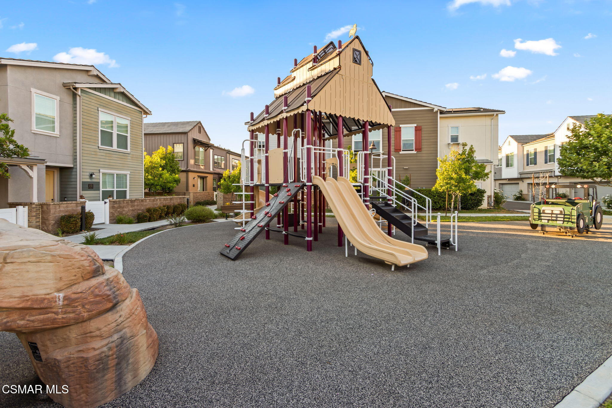 101 Red Brick Drive, Unit 5 Simi Valley, CA 93065 - Photo 65 of 66 65-web-or-mls-IMG_2708