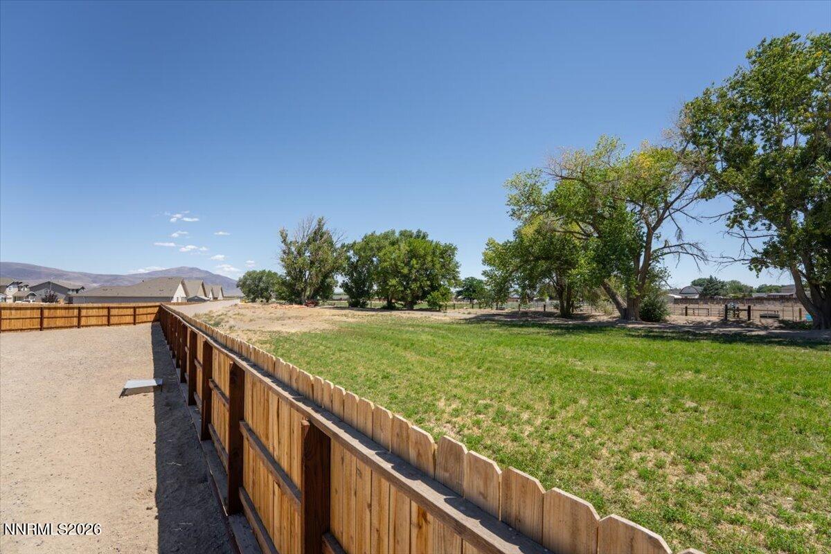 6778 Shell Court Fernley, NV 89408 - Photo 39 of 60 38-6778 Shell Ct Fernley NV 89408 2 (11