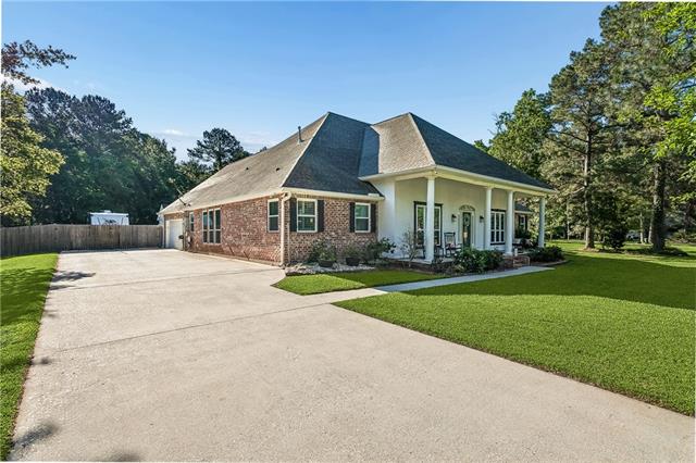 497 Secluded Grove Loop Madisonville, LA 70447 - Photo 3 of 28