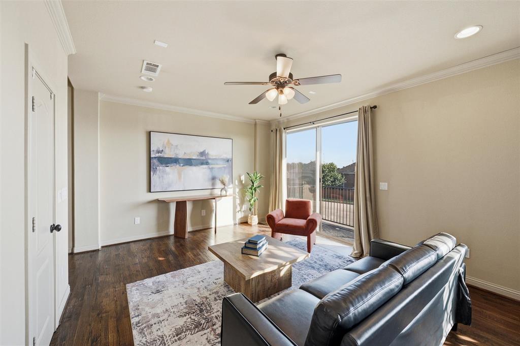 563 Rockingham Drive Irving, TX 75063 - Photo 6 of 33