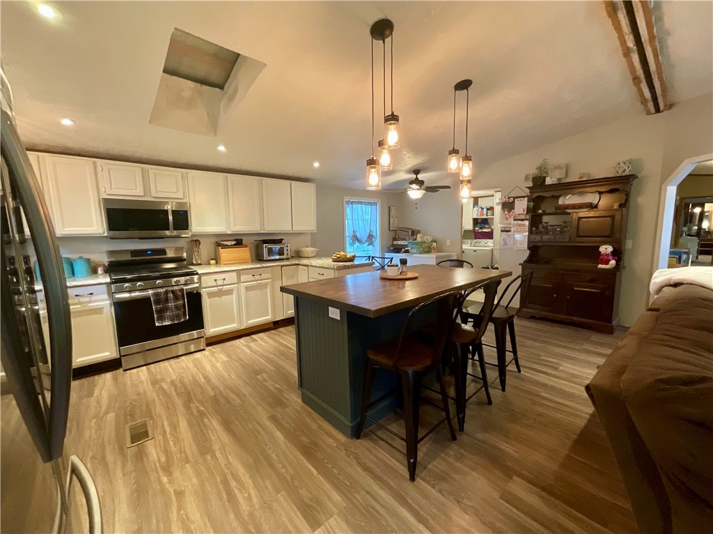 8178 Parker Hill Road Sparta, NY 14437 - Photo 4 of 32