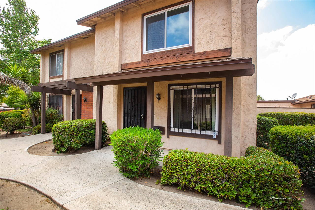 439 Bluffview Road Spring Valley, CA 91977 - Photo 3 of 25 Gallery Image 3