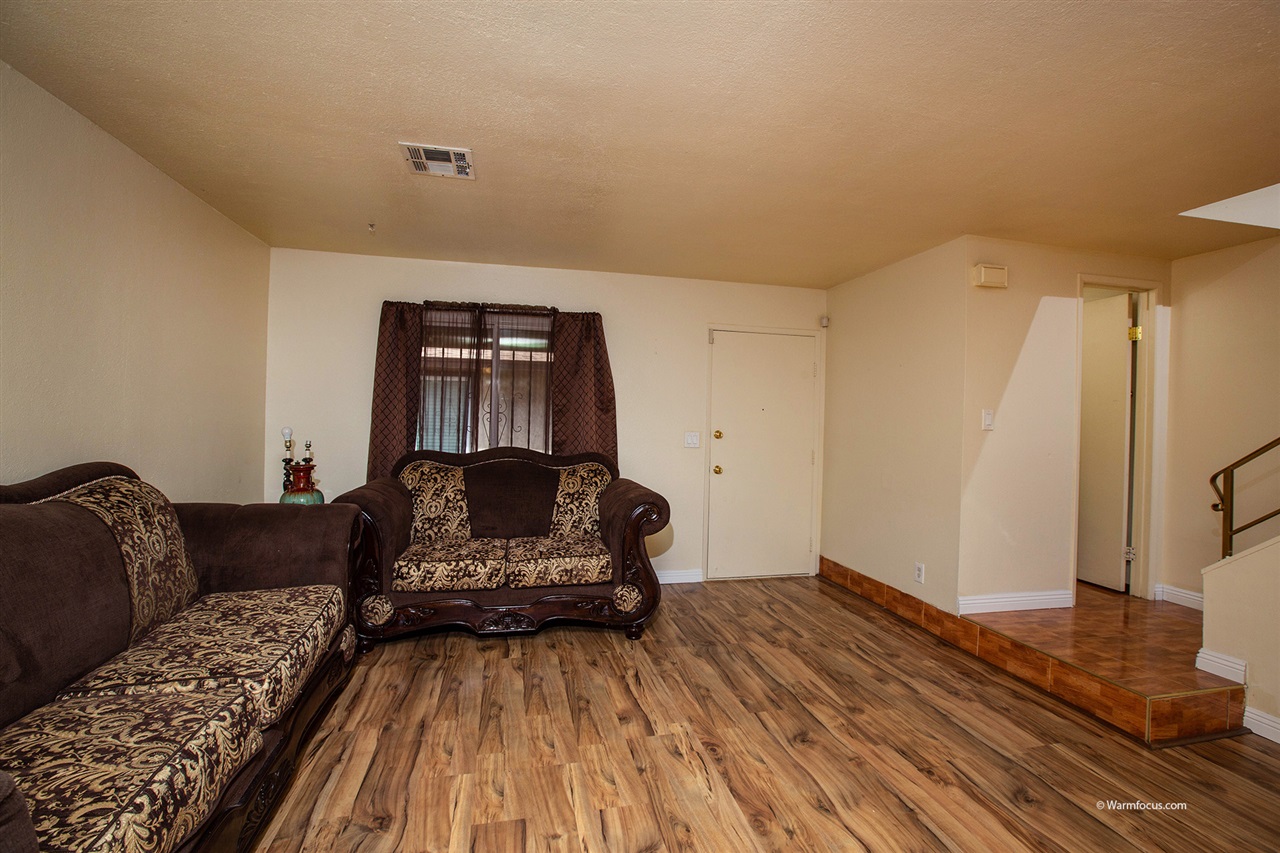 439 Bluffview Road Spring Valley, CA 91977 - Photo 5 of 25 Gallery Image 5