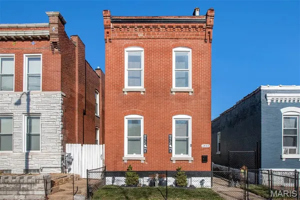 $205,000 | 2845 Chippewa Street, St. Louis, MO 63118