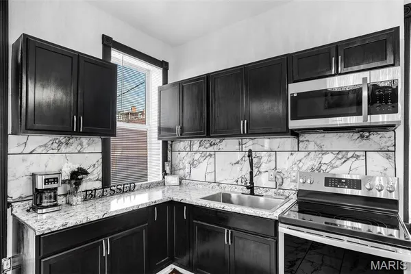 $205,000 | 2845 Chippewa Street, St. Louis, MO 63118