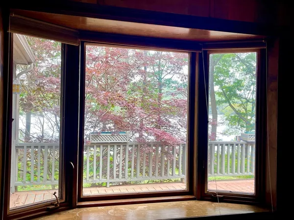 $8,000 | 81 Bonny Lane, North Andover, MA 01845