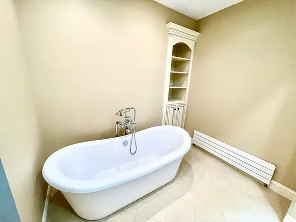 $8,000 | 81 Bonny Lane, North Andover, MA 01845