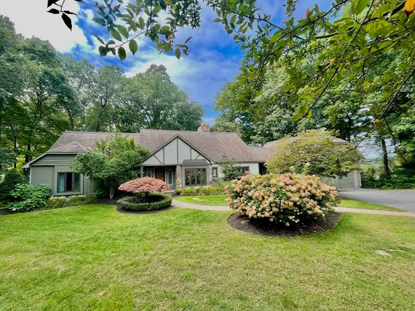 $8,000 | 81 Bonny Lane, North Andover, MA 01845