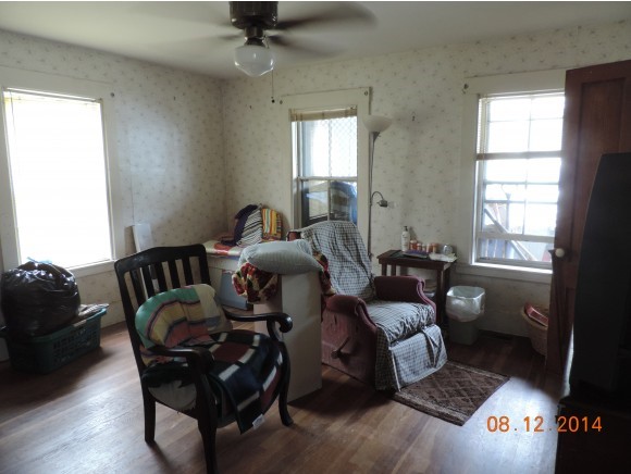 8 Center Street Walpole, NH 03609 - Photo 4 of 10 Gallery Image 4