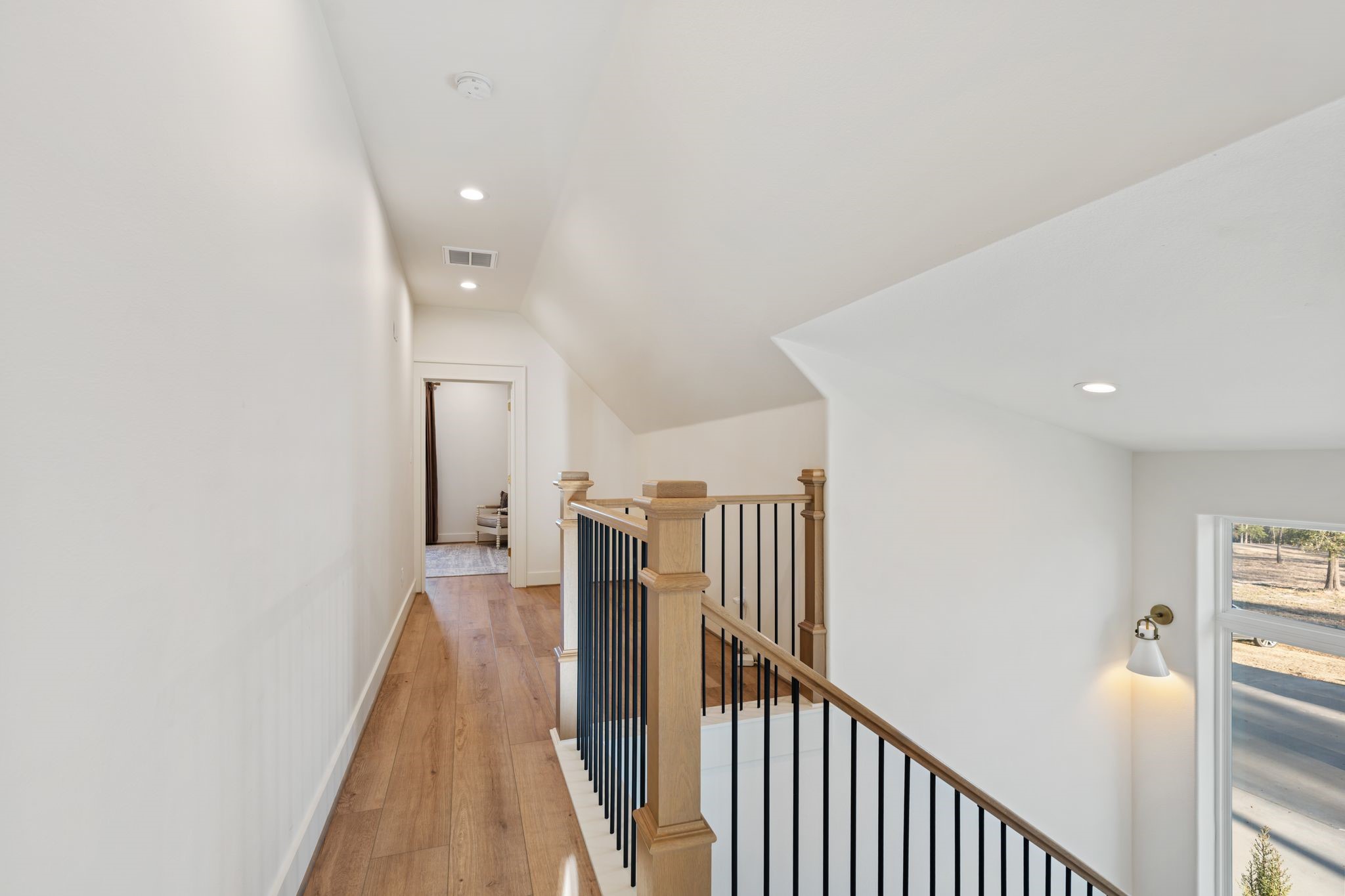 308 Western Road Livingston, TX 77351 - Photo 40 of 49 a view of a hallway with wooden floor and entryway