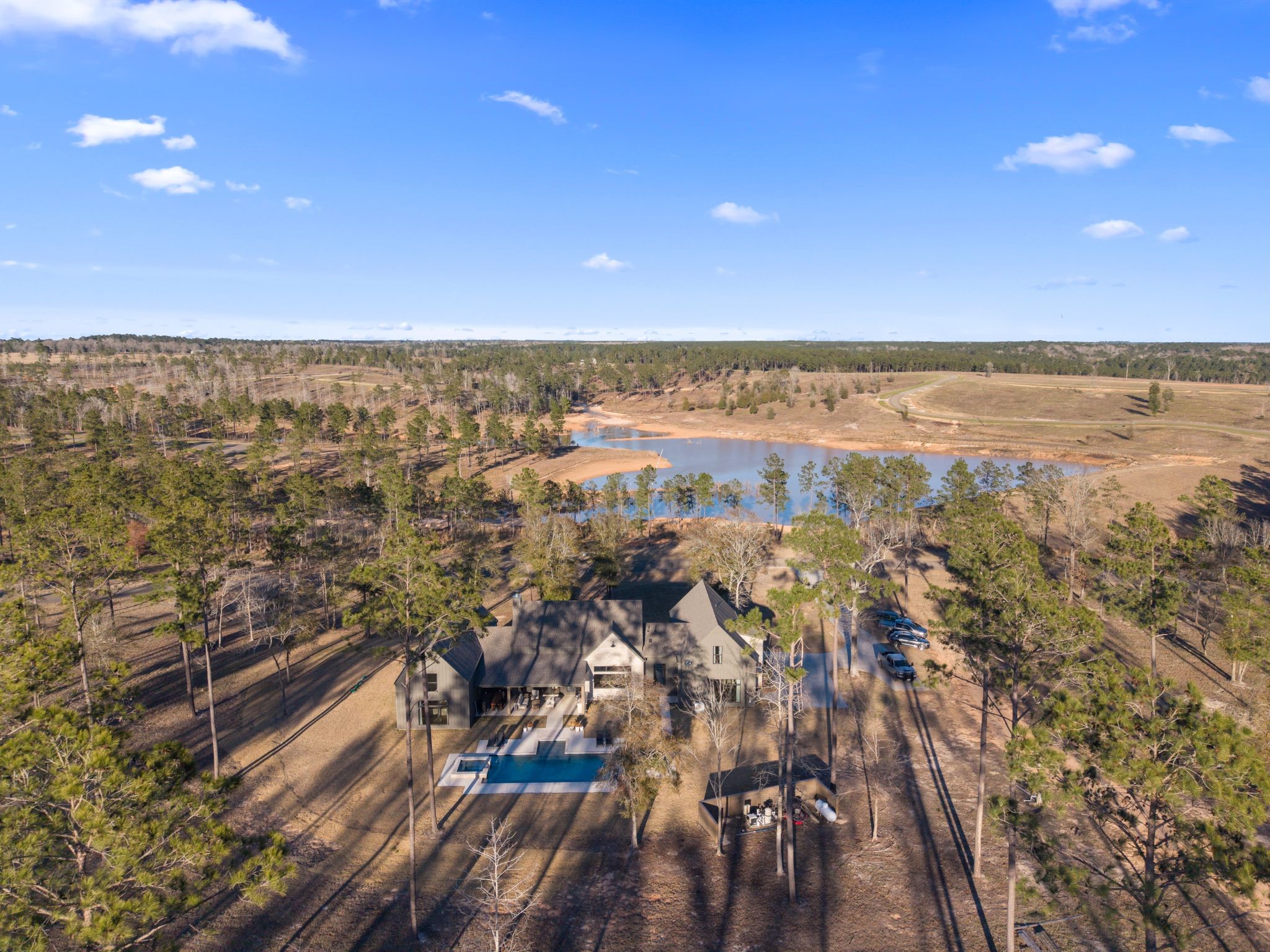 308 Western Road Livingston, TX 77351 - Photo 4 of 49 a view of city and ocean