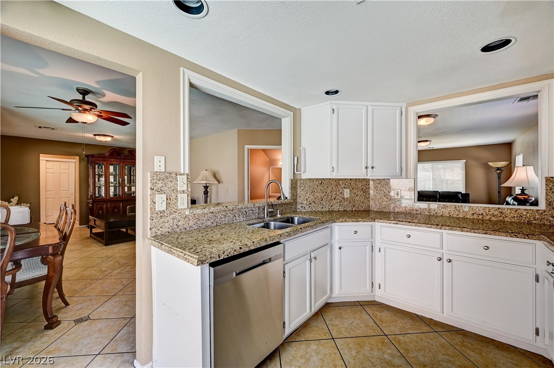 1484 Flintrock Road Henderson, NV 89014 - Photo 20 of 49