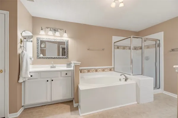 $455,000 | 8907 West Rayford Road, Tomball, TX 77375