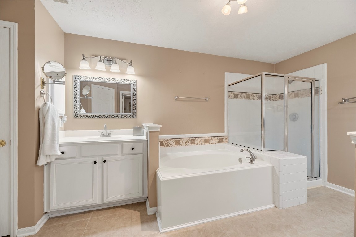 8907 West Rayford Road Tomball, TX 77375 - Photo 17 of 41