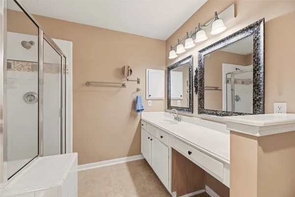 $455,000 | 8907 West Rayford Road, Tomball, TX 77375