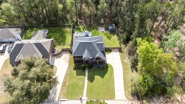 $455,000 | 8907 West Rayford Road, Tomball, TX 77375