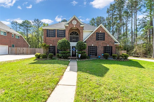 $455,000 | 8907 West Rayford Road, Tomball, TX 77375