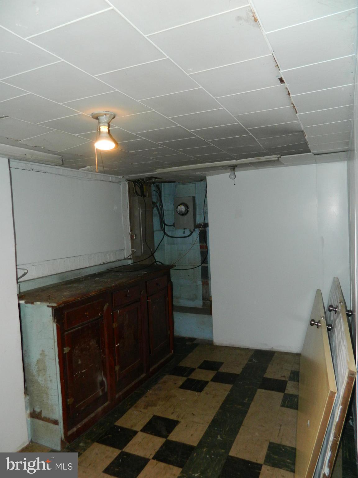 5212 Cromarty Road Baltimore, MD 21229 - Photo 17 of 22 Basement