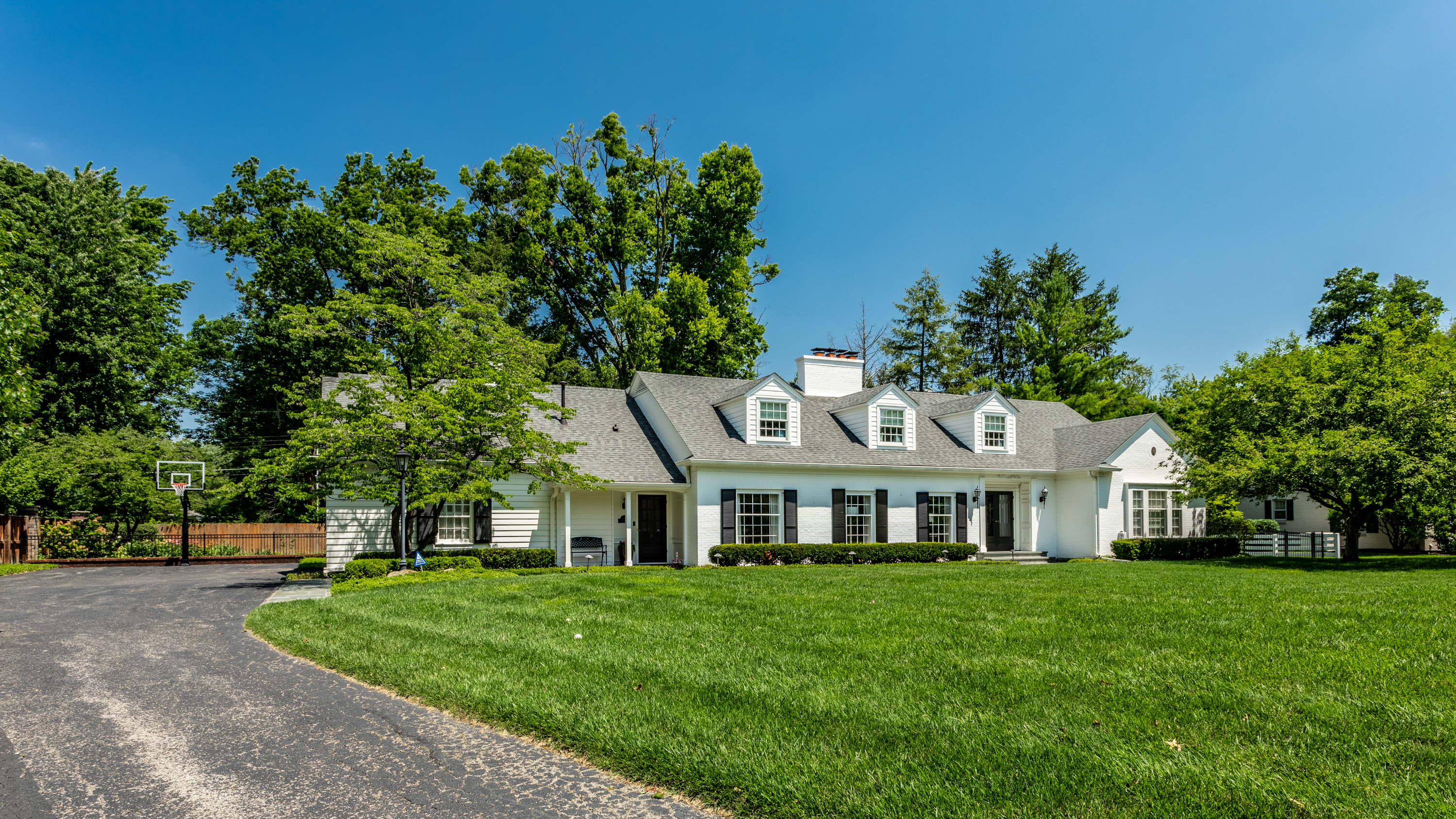 6055 Sunset Lane Indianapolis, IN 46228 - Photo 2 of 51