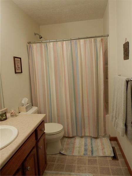 417 Fieldsrun Road New Castle, PA 16105 - Photo 11 of 24 Gallery Image 11