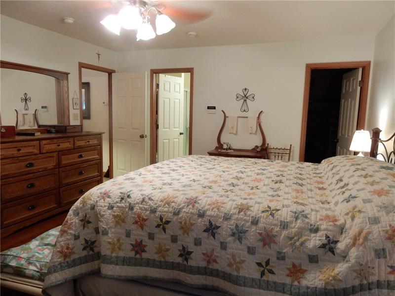 417 Fieldsrun Road New Castle, PA 16105 - Photo 13 of 24 Gallery Image 13