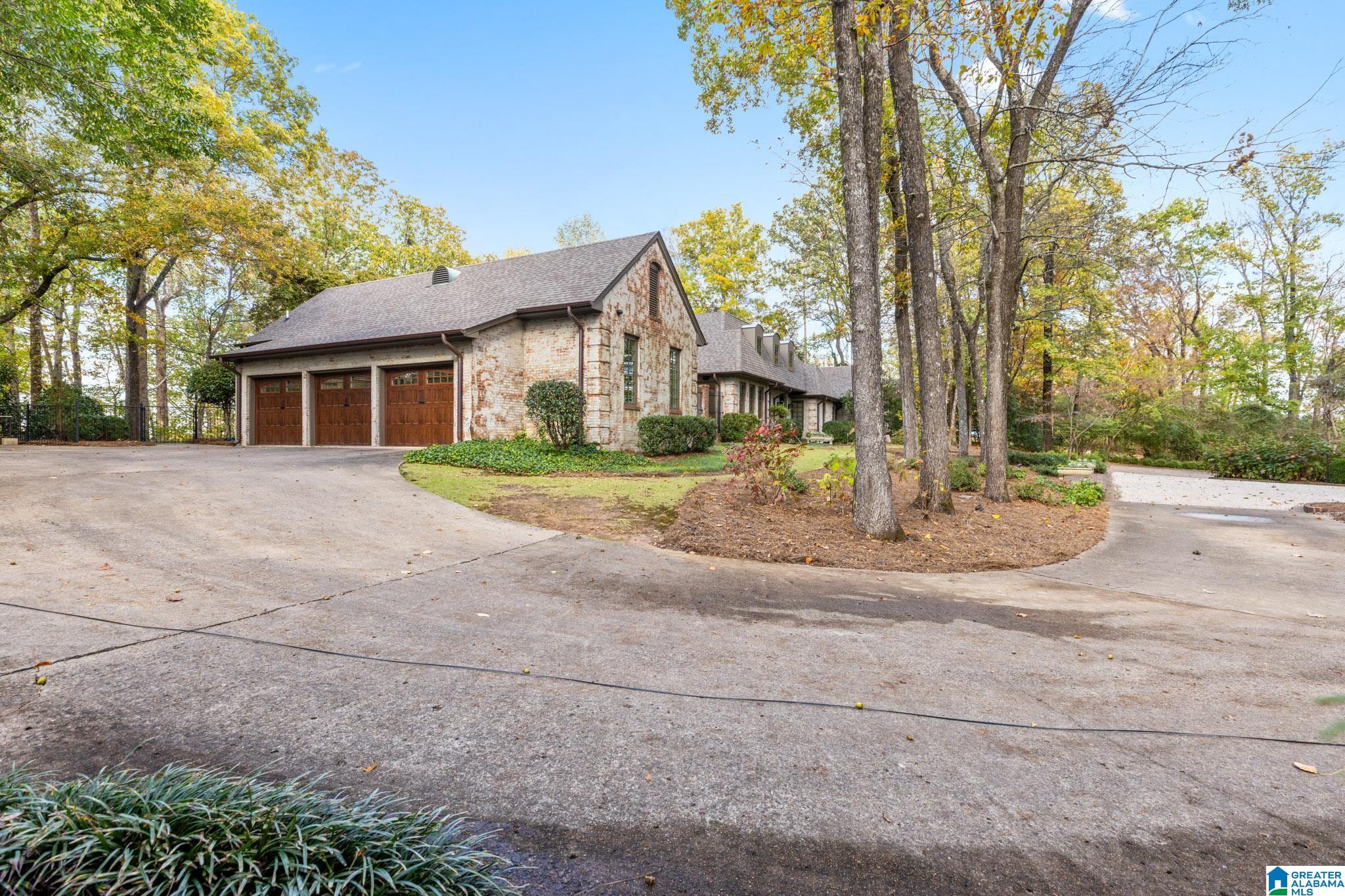4532 Old Leeds Road Mountain Brook, AL 35213 - Photo 3 of 56