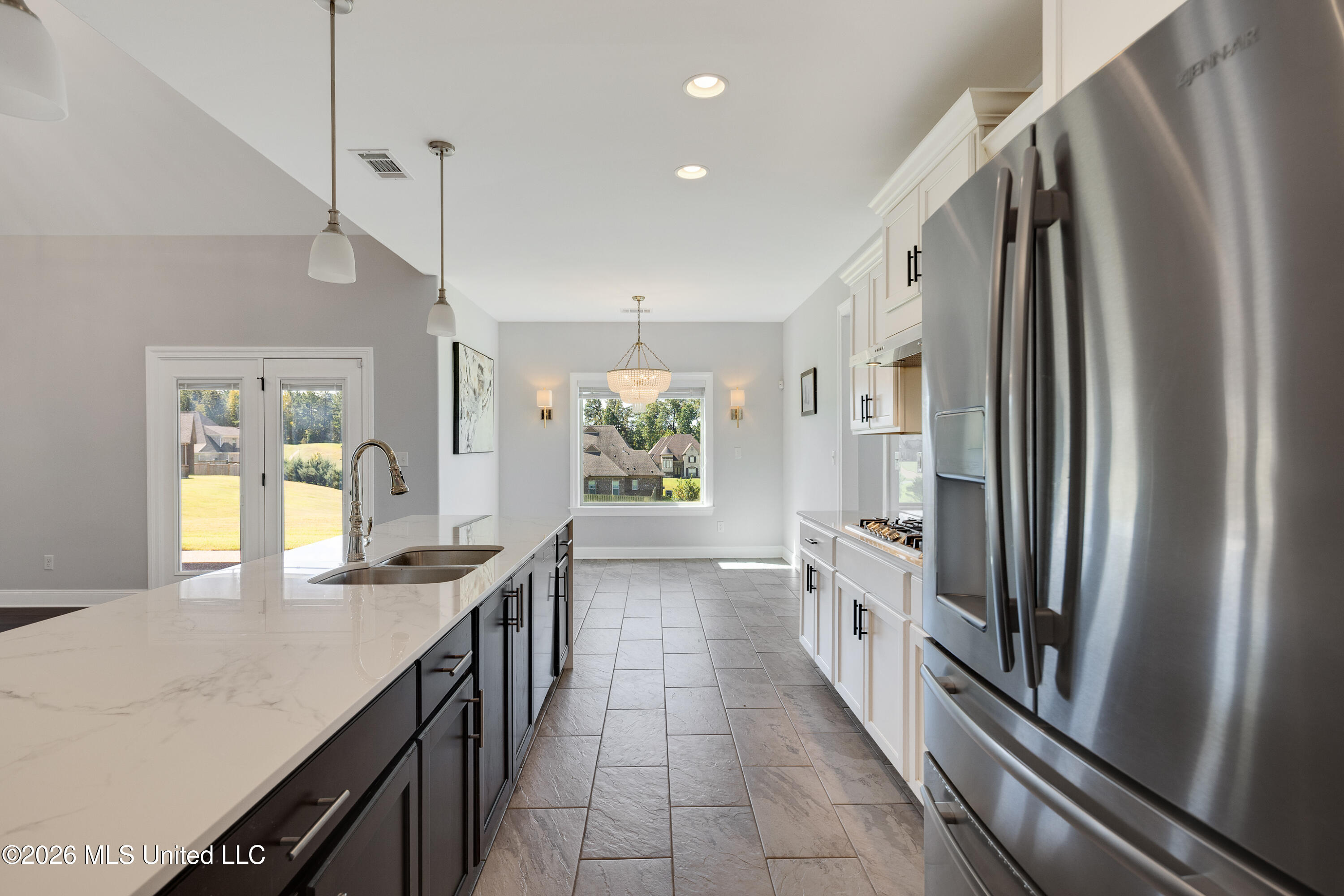 3471 Long Bridge Road East Olive Branch, MS 38654 - Photo 19 of 58 Kitchen