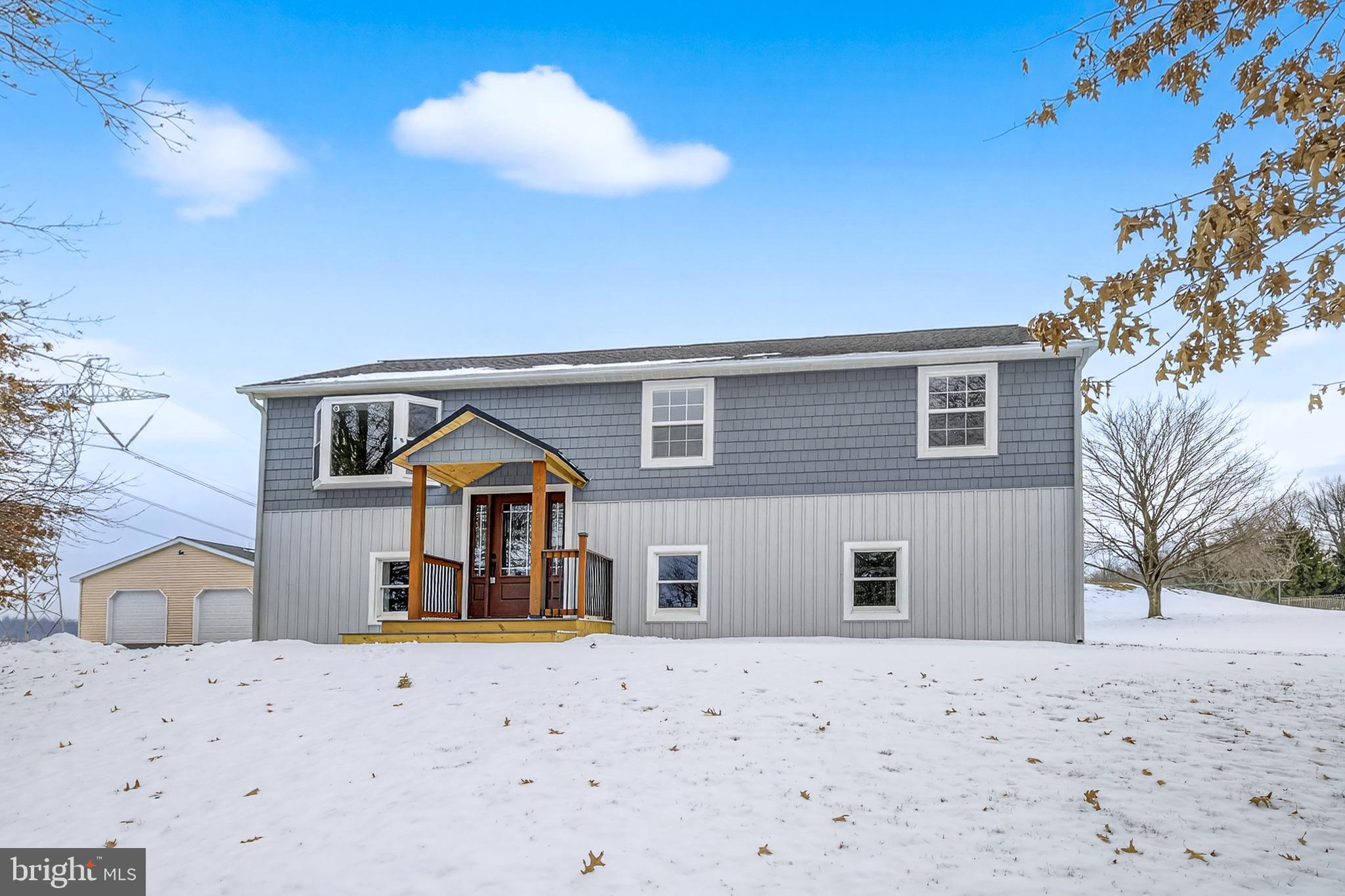 2639 Shumaker Road Manheim, PA 17545 - Photo 2 of 29 Front View