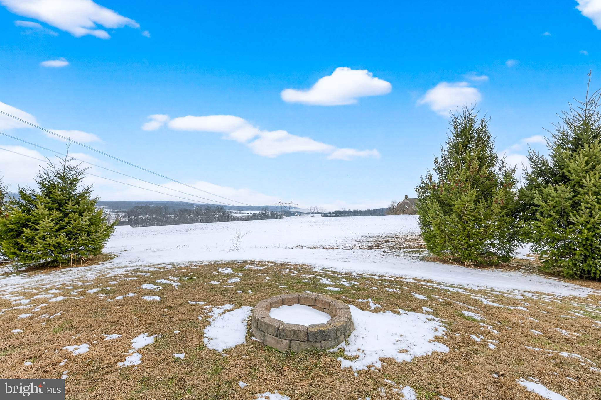 2639 Shumaker Road Manheim, PA 17545 - Photo 23 of 29 Backyard Firepit