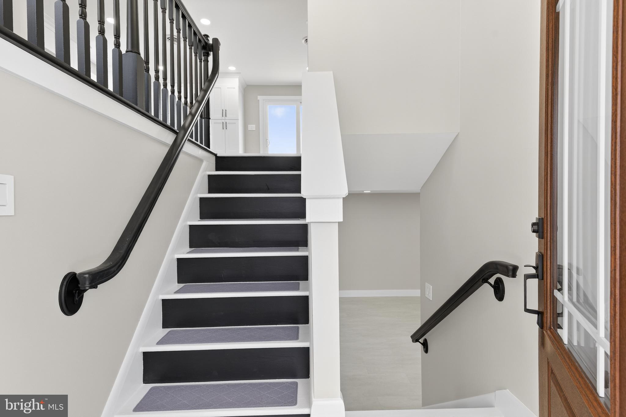 2639 Shumaker Road Manheim, PA 17545 - Photo 4 of 29 2-Story Foyer Entrance