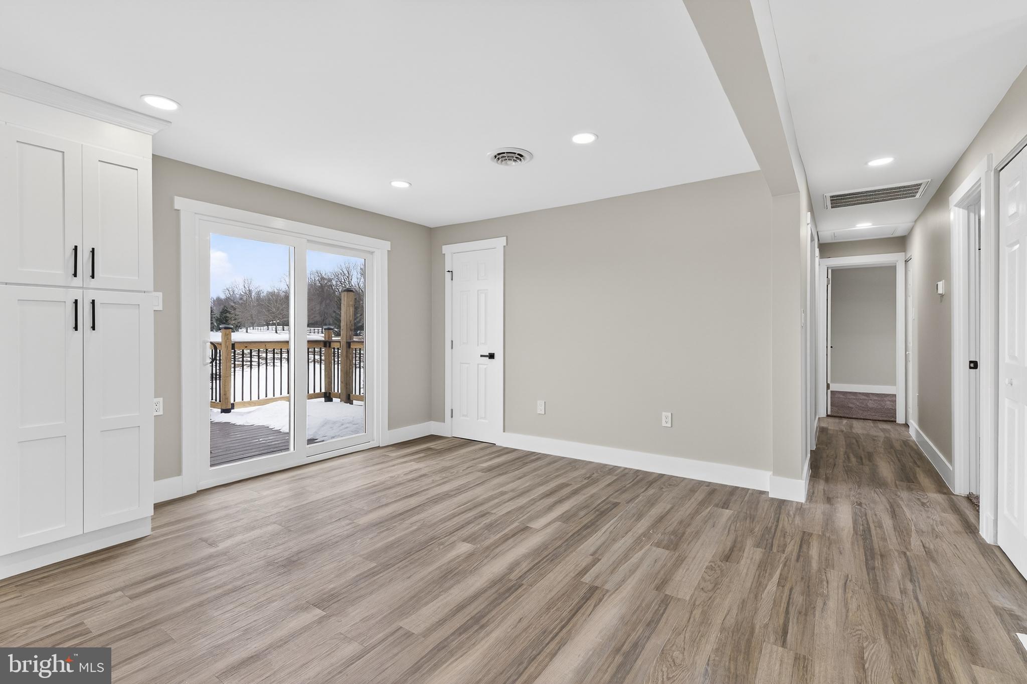 2639 Shumaker Road Manheim, PA 17545 - Photo 6 of 29 Dining Room