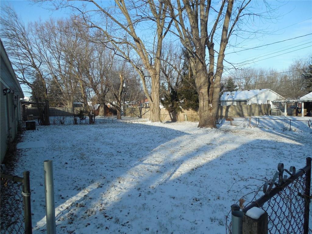 1935 Mitthoeffer Road Indianapolis, IN 46229 - Photo 21 of 24 Gallery Image 21