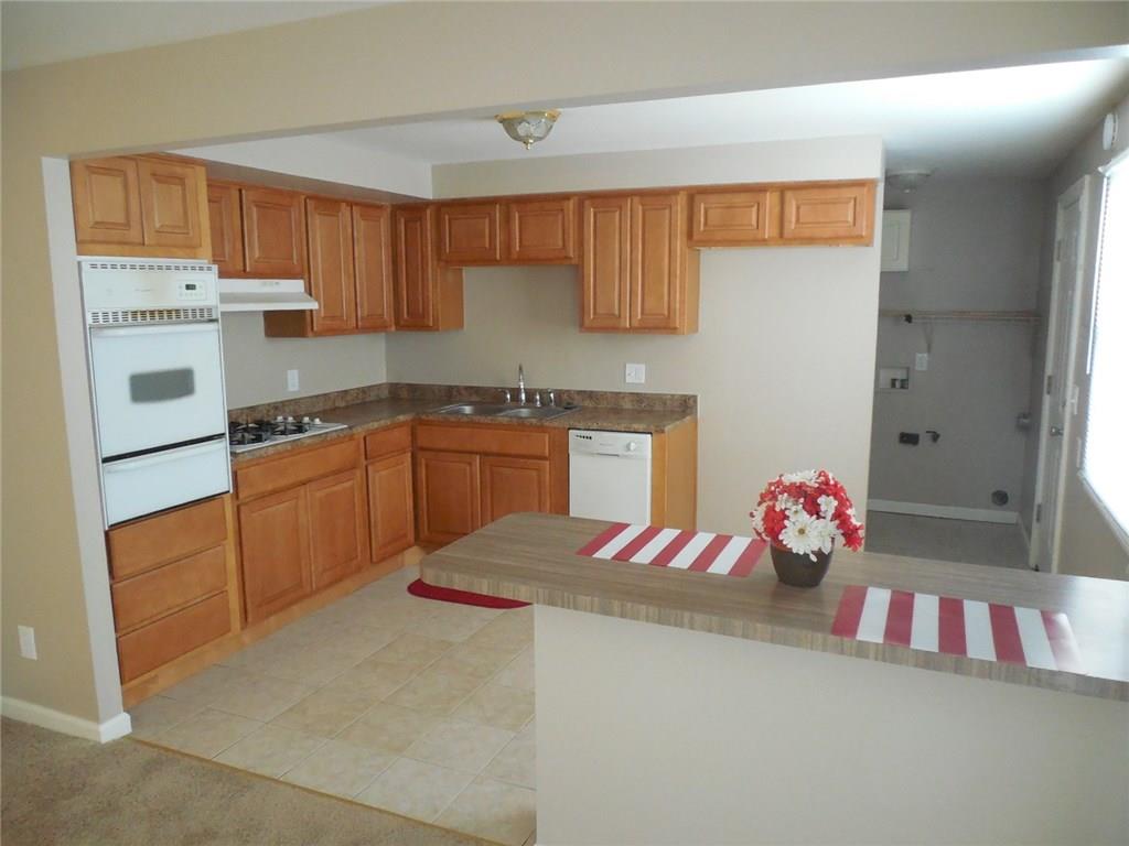 1935 Mitthoeffer Road Indianapolis, IN 46229 - Photo 5 of 24 Gallery Image 5