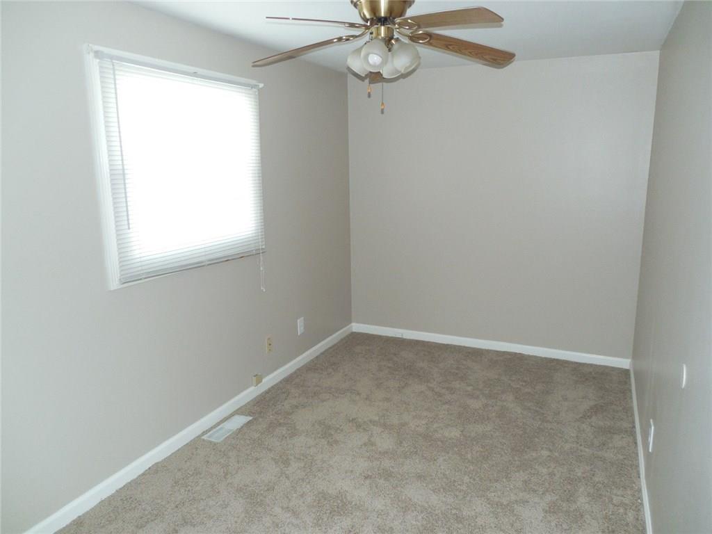 1935 Mitthoeffer Road Indianapolis, IN 46229 - Photo 9 of 24 Gallery Image 9