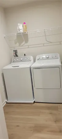 $499,900 | 1579 Meadowbrook Lane, Farmington, NY 14425