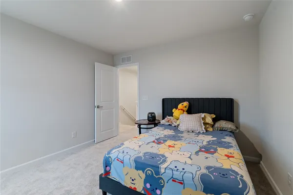 $499,900 | 1579 Meadowbrook Lane, Farmington, NY 14425