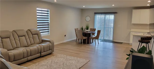 $499,900 | 1579 Meadowbrook Lane, Farmington, NY 14425