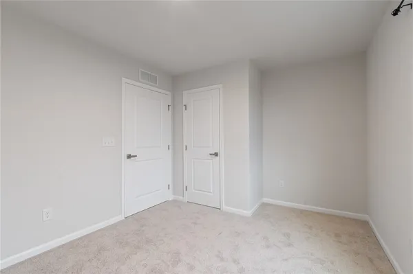 $499,900 | 1579 Meadowbrook Lane, Farmington, NY 14425