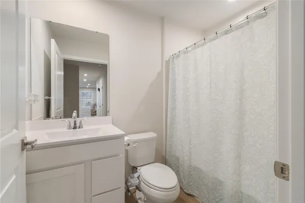 $499,900 | 1579 Meadowbrook Lane, Farmington, NY 14425