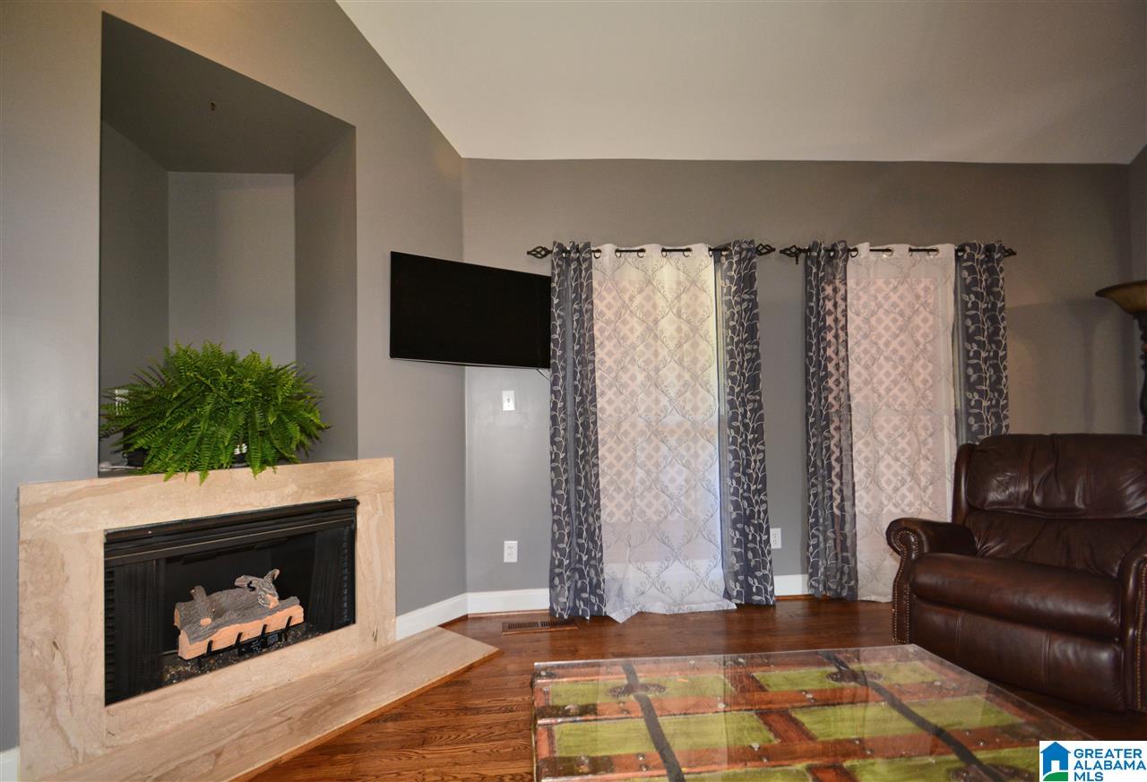 613 Meadow Ridge Drive Birmingham, AL 35242 - Photo 15 of 40