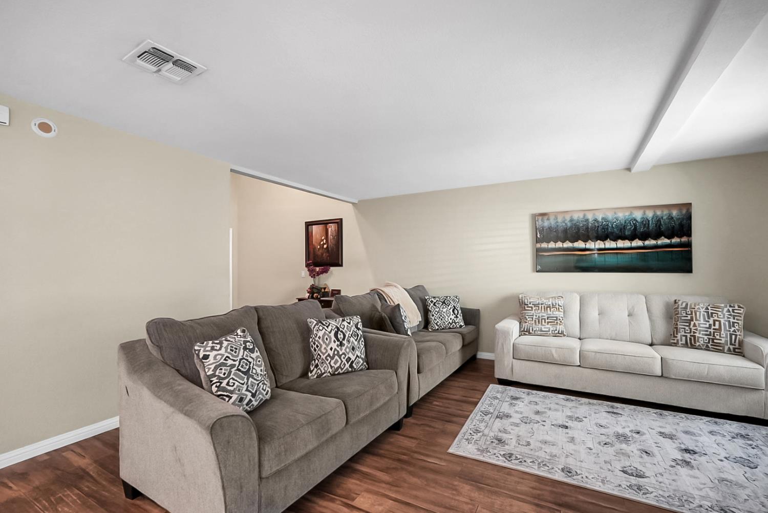 185 Tiffany Circle Ripon, CA 95366 - Photo 5 of 20