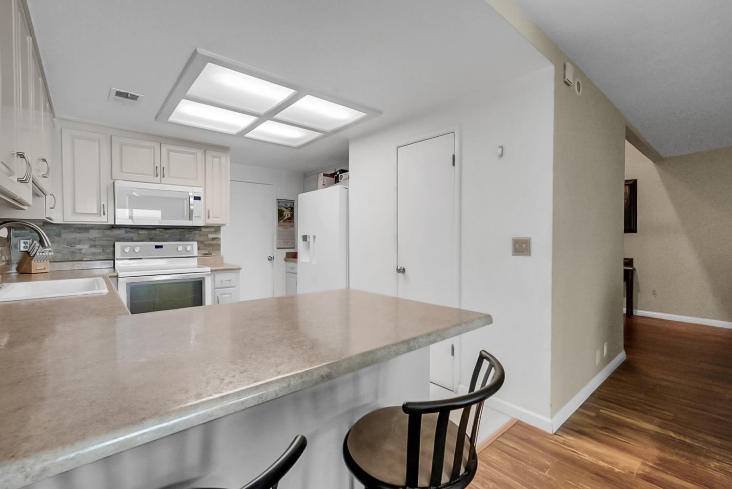 185 Tiffany Circle Ripon, CA 95366 - Photo 8 of 20