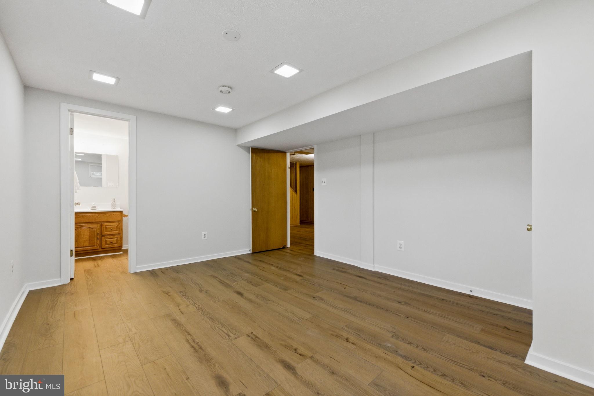 5755 Heming Avenue Springfield, VA 22151 - Photo 55 of 70 Lower Level Den