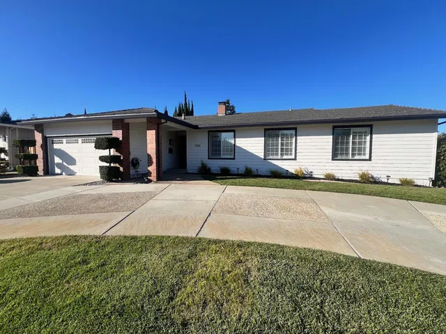 $4,975 | 1595 Calle De Stuarda, San Jose, CA 95118